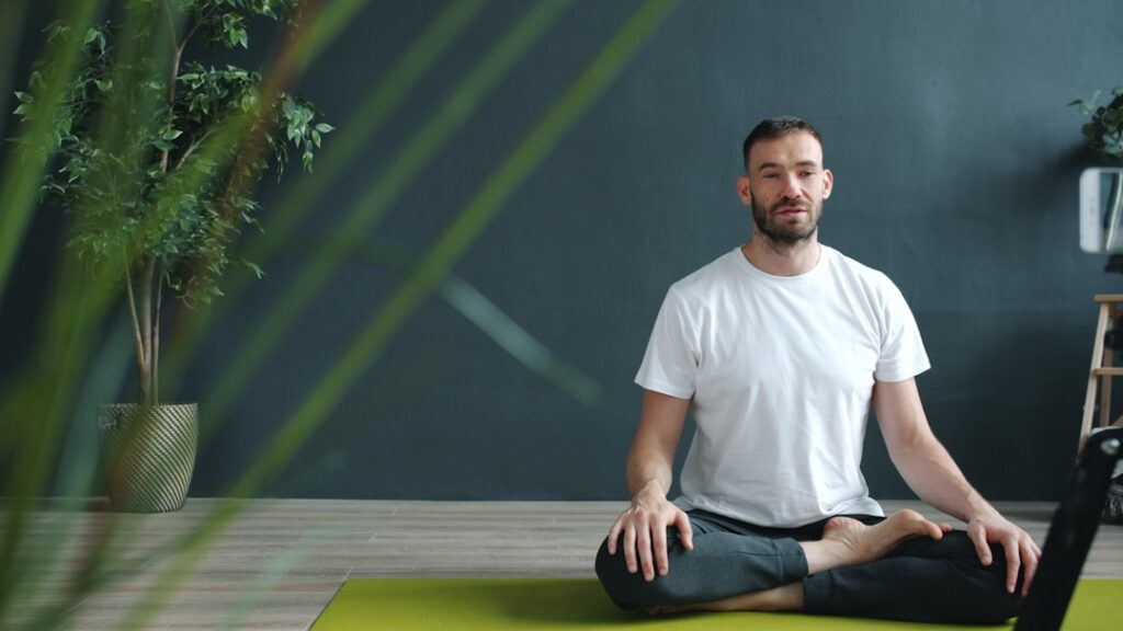 Personal Enrichment: Mindfulness Techniques for Better Decisive Leadership
